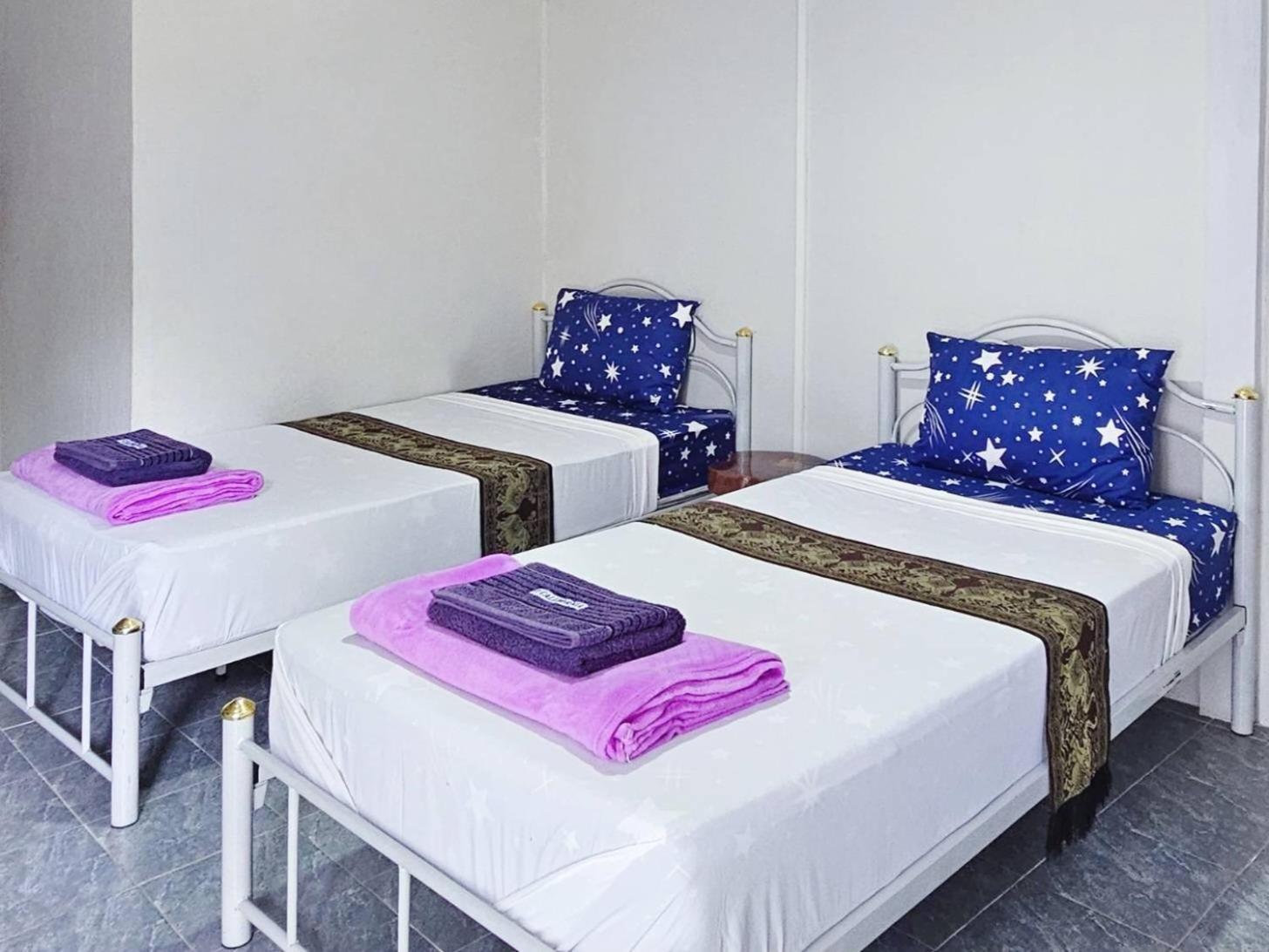 P.California Inter Hostel Nang Rong Dış mekan fotoğraf