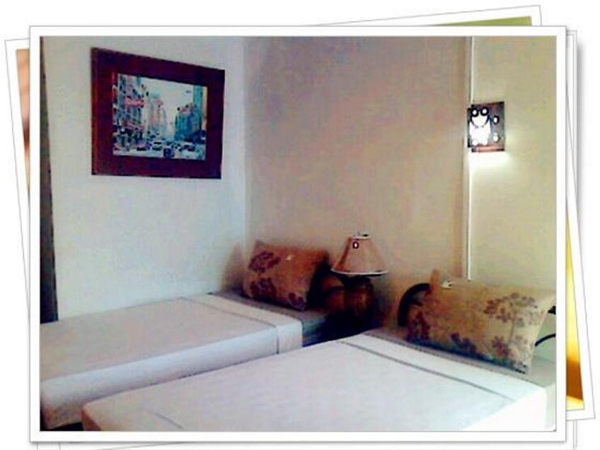 P.California Inter Hostel Nang Rong Dış mekan fotoğraf